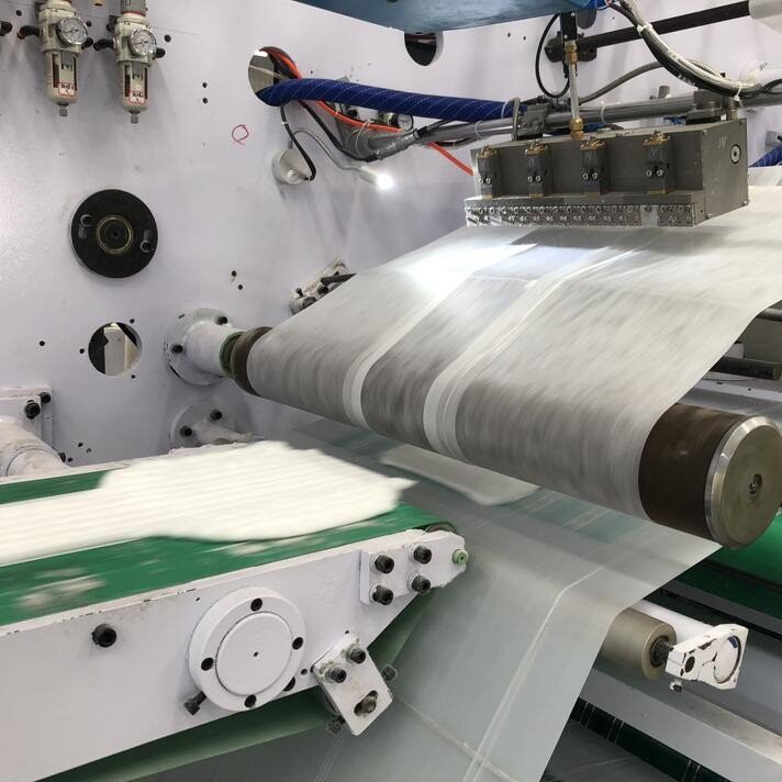 Full Servo Adult Diaper Making Machine